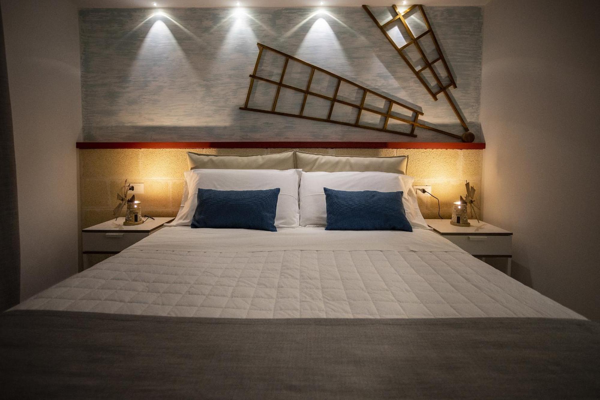 Acquaro Suite Apartments San Vito Lo Capo Oda fotoğraf